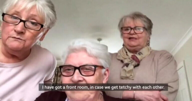Three Elderly Women Move In Together So They Don’t Have To Face Self-Isolation Alone